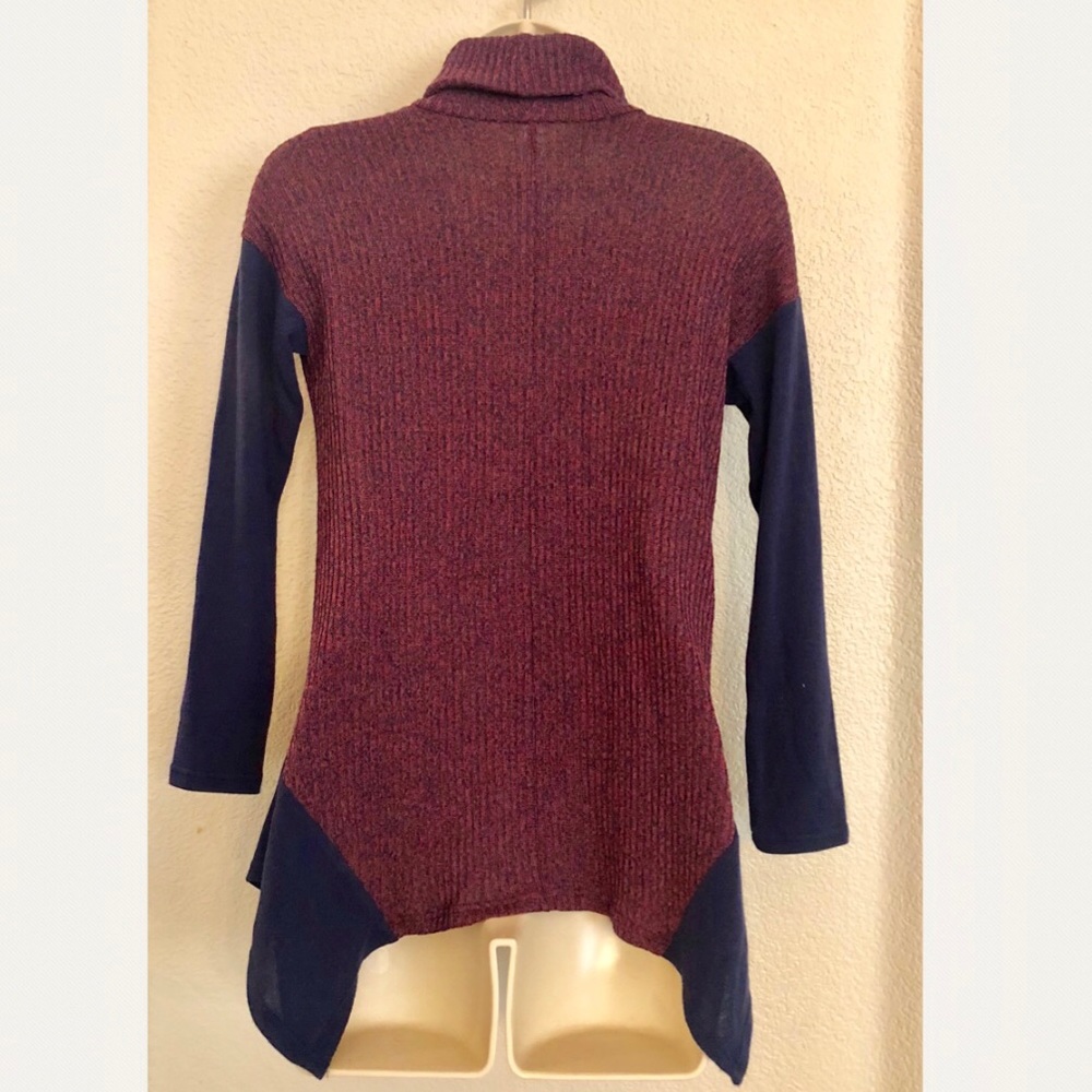Design Lab Lord & Taylor Lightweight Sweater. - image 4